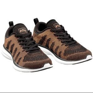 Black/Rosegold APL Techloom Pro Sneakers